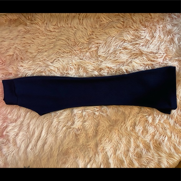 Elastic Waist Rib-Knit Flare Leg Pants Size: Medium - Picture 3 of 4